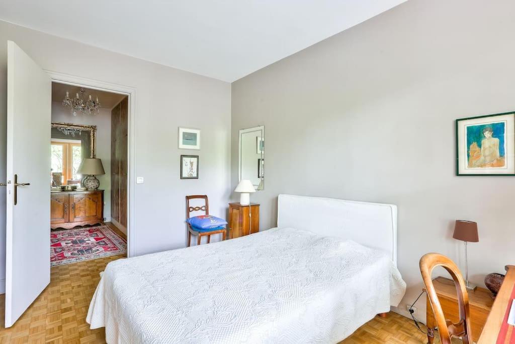 Superb Parisian 1 Bed Flat 10min From Eiffel Tower Apartment
